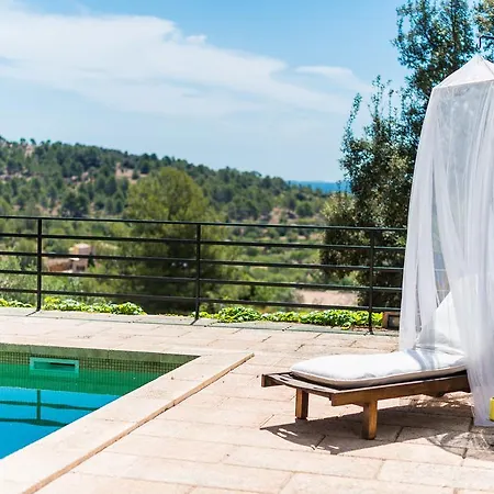 Es Pinar Villa Alaro